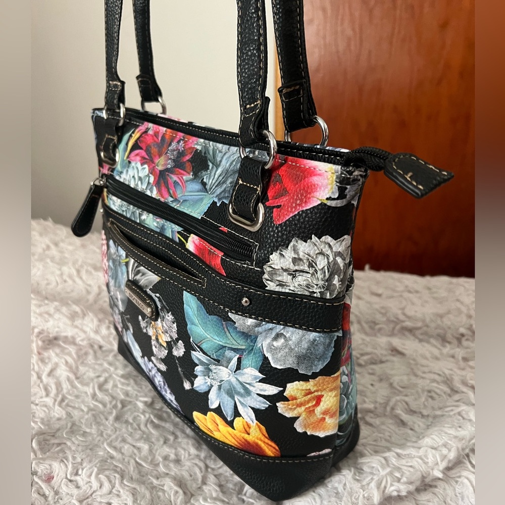 Stone & CO Black Floral Shoulder Bag W Bonded Leather - Picture 2 of 8